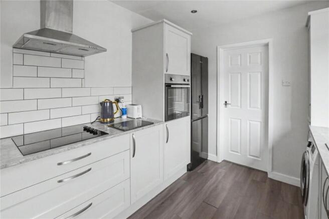 3 bed Semi-Detached for sale Image 10