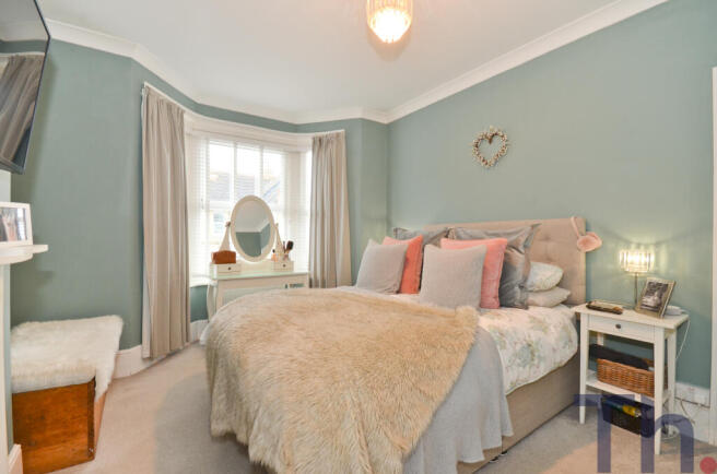 Bedroom 1.JPG