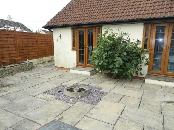 Courtyard Photo 2