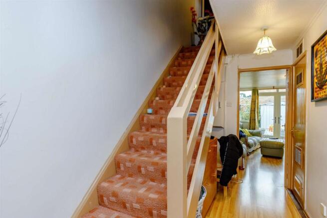 8477340-interior04-800.jpg