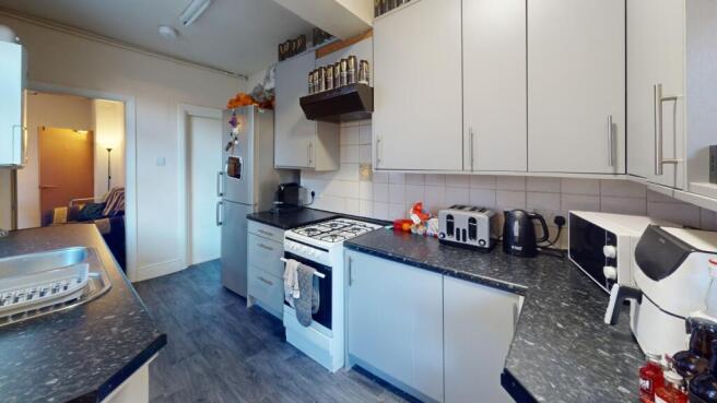 4-Annesley-Grove-Kitchen 1