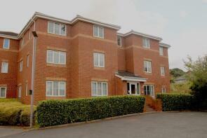 19, Wycherley Way, Cradley Heath B64 6DA