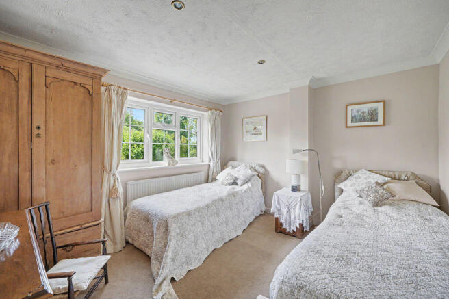 3 bed Village House for sale Image 12