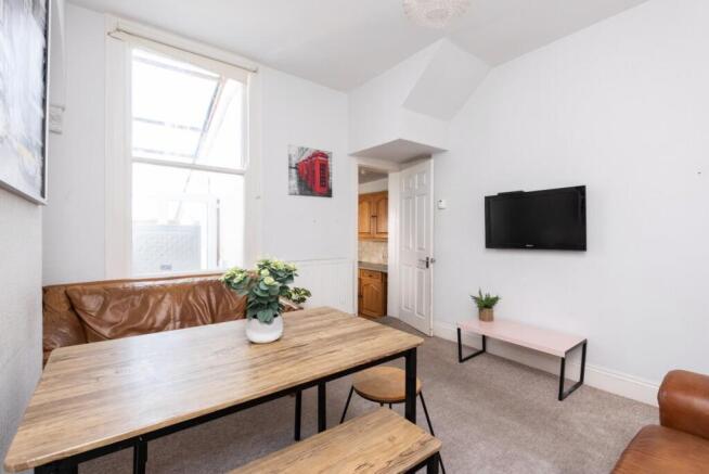 32 Cynthia Road, Bath BA2 3QQ-3.jpg