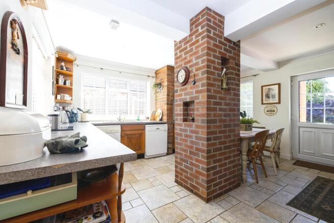 Kitchen/Breakfast
