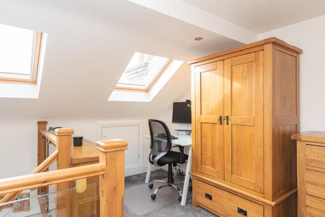 (Rightmove) 11.jpg