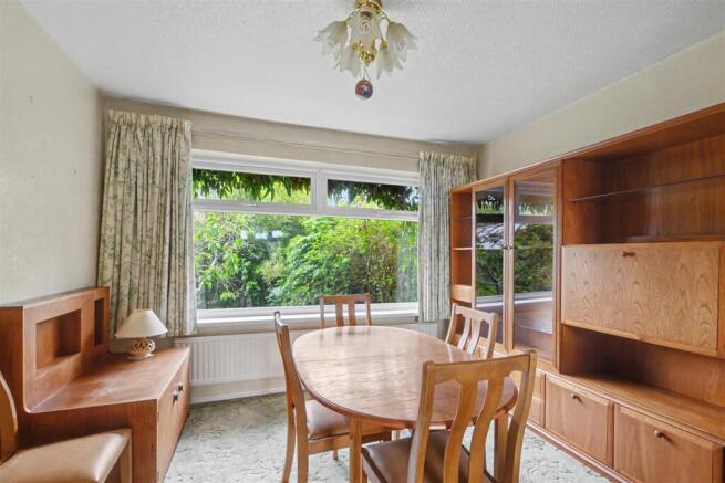 Dining Room_1.jpeg