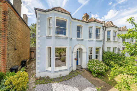 Wellmeadow Road, London