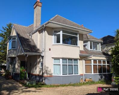 Wentworth Avenue, Bournemouth