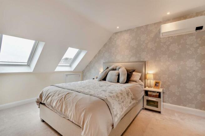 8594346-interior13-800.jpg