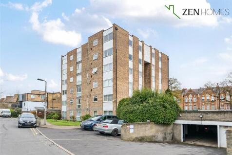 Pellipar Close, London