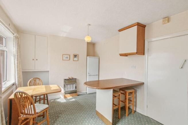 3 bed Terraced for sale Image 4