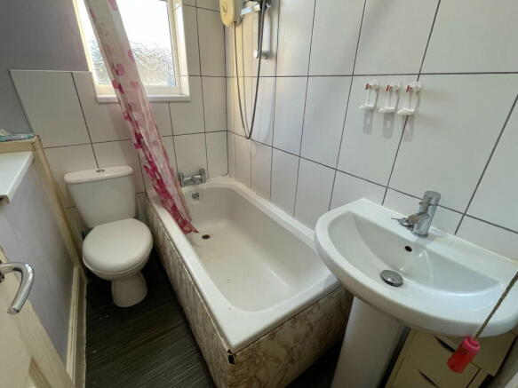 2 bed Terraced for sale Image 6
