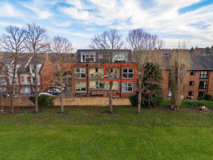 Capswell Court, Hitchin