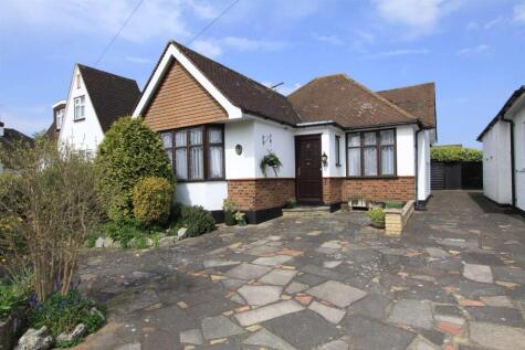 Park Avenue, Ruislip