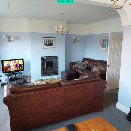 Lounge Dining Room