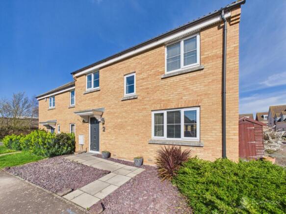 Front of House- Mark Stephens EweMove Newmarket an