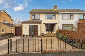 12, Lowerside Road, Glastonbury BA6 9BH