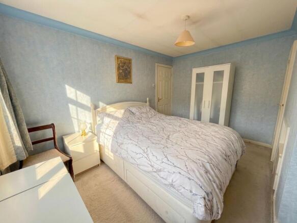 2 bed Semi-Detached Bungalow for sale Image 12