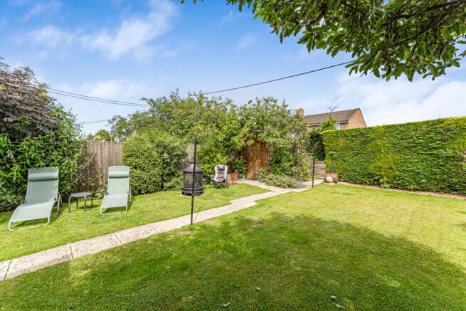 32 Hanborough Road-9