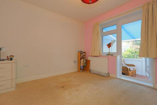 1 bed Bungalow for sale Image 8
