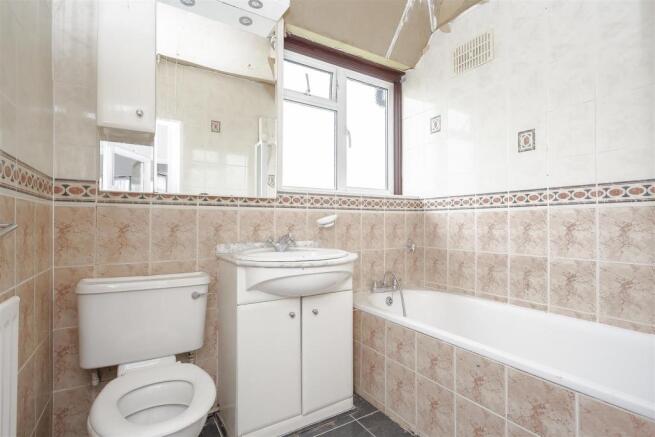 house-brocks-drive-cheam-sutton-101.jpg