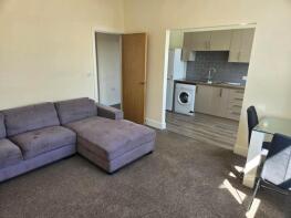 42a, Town Centre, Hatfield AL10 0JJ