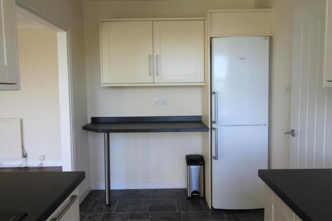 foxhill kitchen 2.jpg