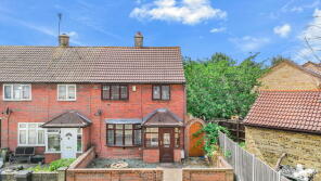 42, Easington Way, South Ockendon RM15 5EP