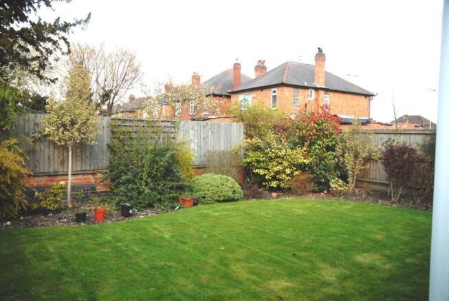 Rear  garden (2)