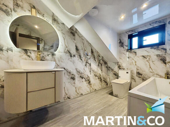 1 bed Apartment to rent Image 11
