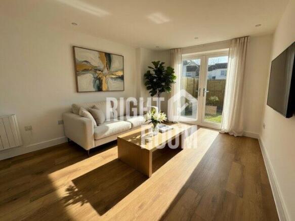 flat-2-77-79-lodge-road-so14-6rh-1064410