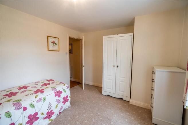 Bedroom 3 (2)