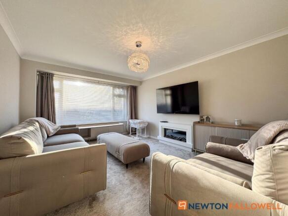Chestnut Grove, Farndon, NG24 photo 4