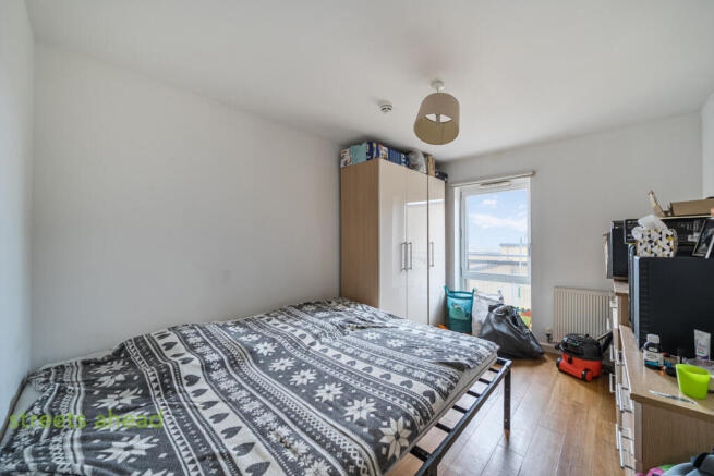 8b213b45-7431-42a...