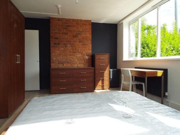 Ground floor bedroom 