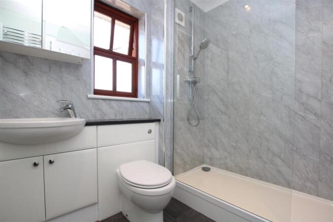 Shower Room.JPG
