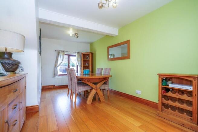 4 bed Detached for sale Image 11