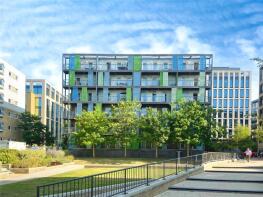 136, Warren Close, Cambridge CB2 1LE