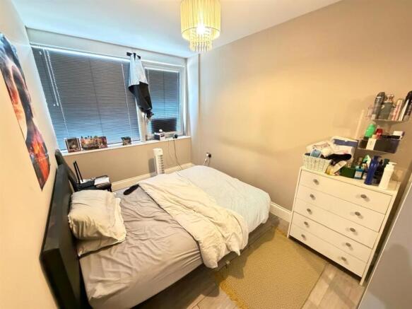 Bedroom.jpg