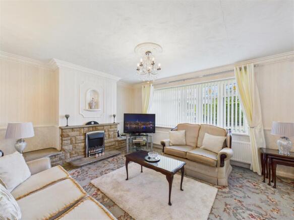 'L' Shaped Living Room