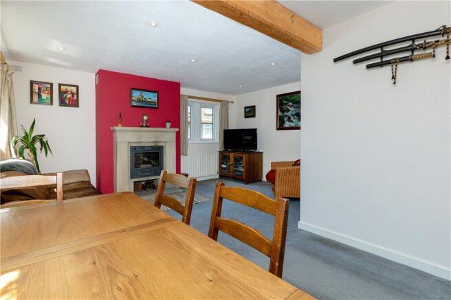 3 bed Semi-Detached for sale Image 6