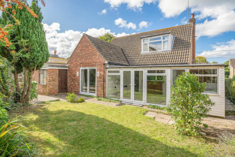 Moulton Road, Cheveley