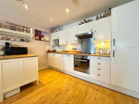 Kitchen.jpeg