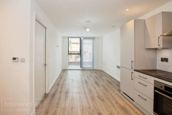 Kitchen/Living Area