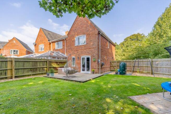 28 Churchgate (Sutterton)-12