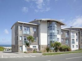 Apartment 8, Ocean 1, Pentire Avenue, Newquay TR7 1TQ