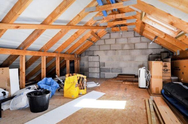 Room above Gar...