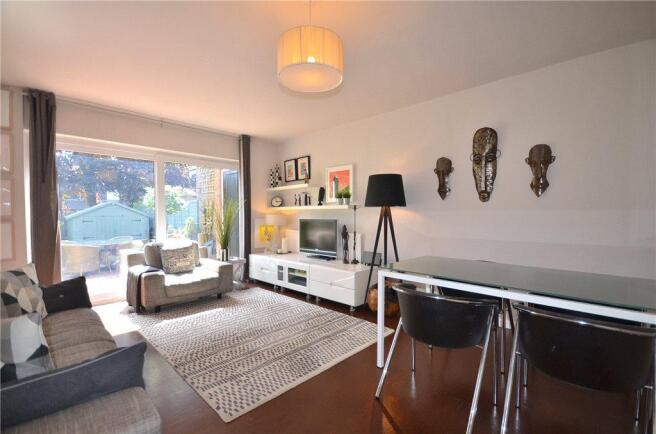 Lounge 2