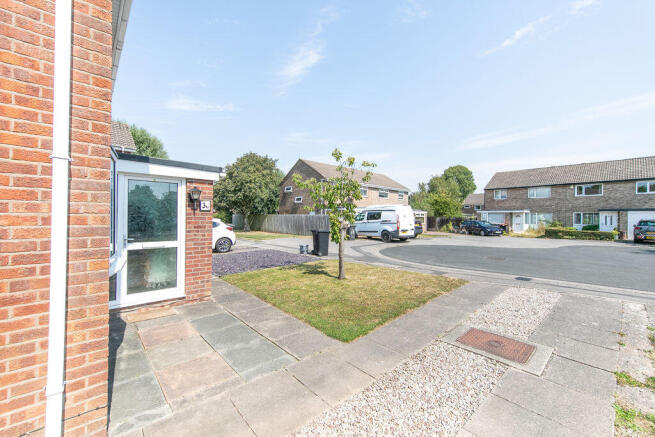 No. 35, Compton Close, Carleton, Lancs FY6 7TJ photo 4